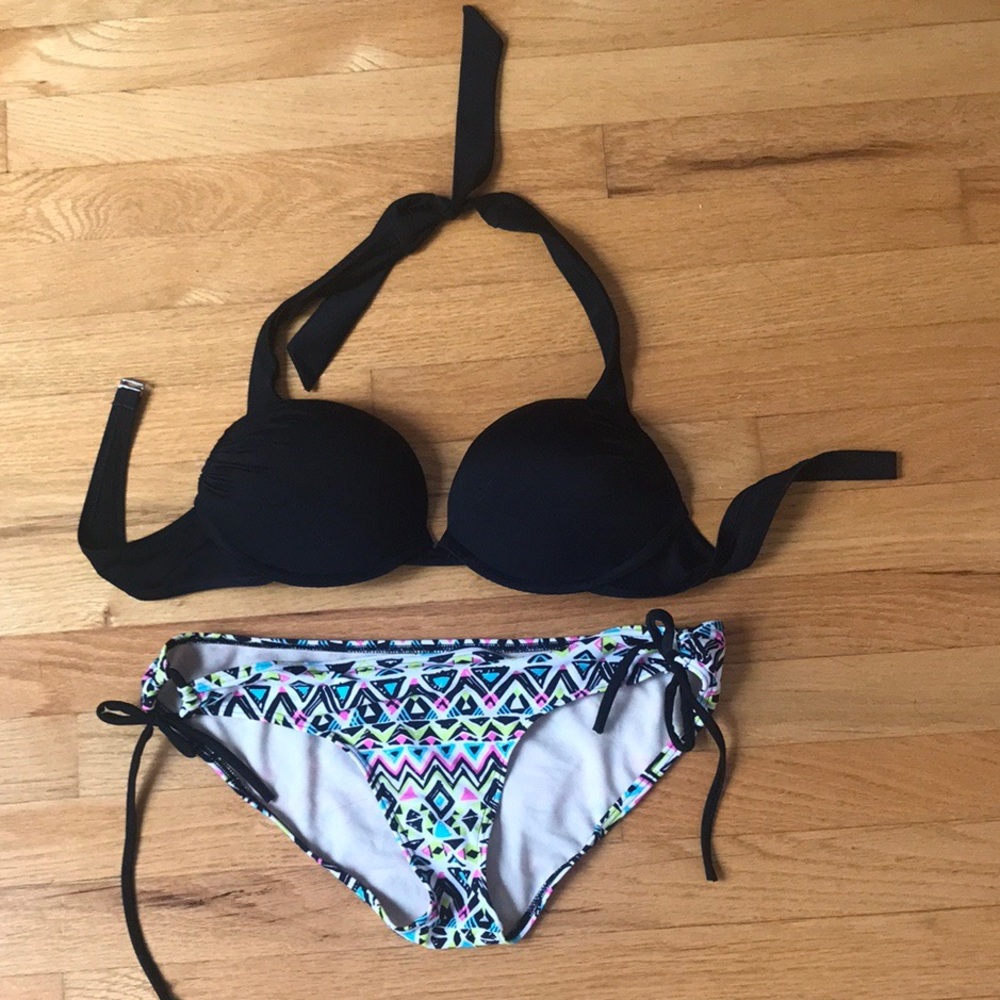 ⚡️Padded Bikini Top & Tribal Print Bottoms
